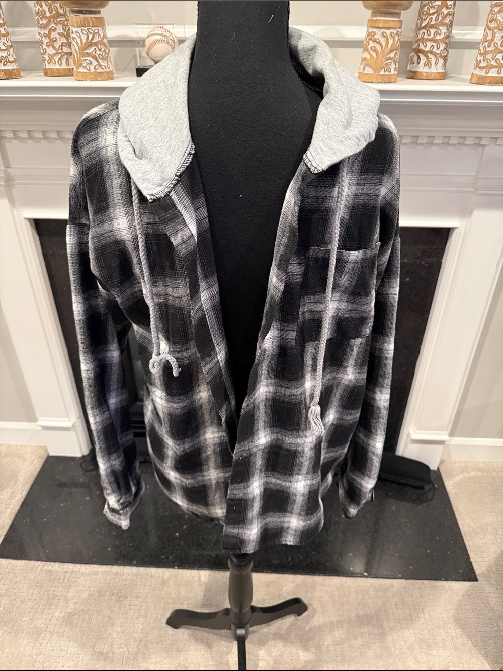 Men's Black & Gray Plaid Hooded Flannel Shirt Jacket